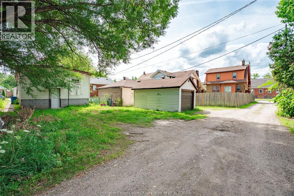 3668 KING STREET - 18
