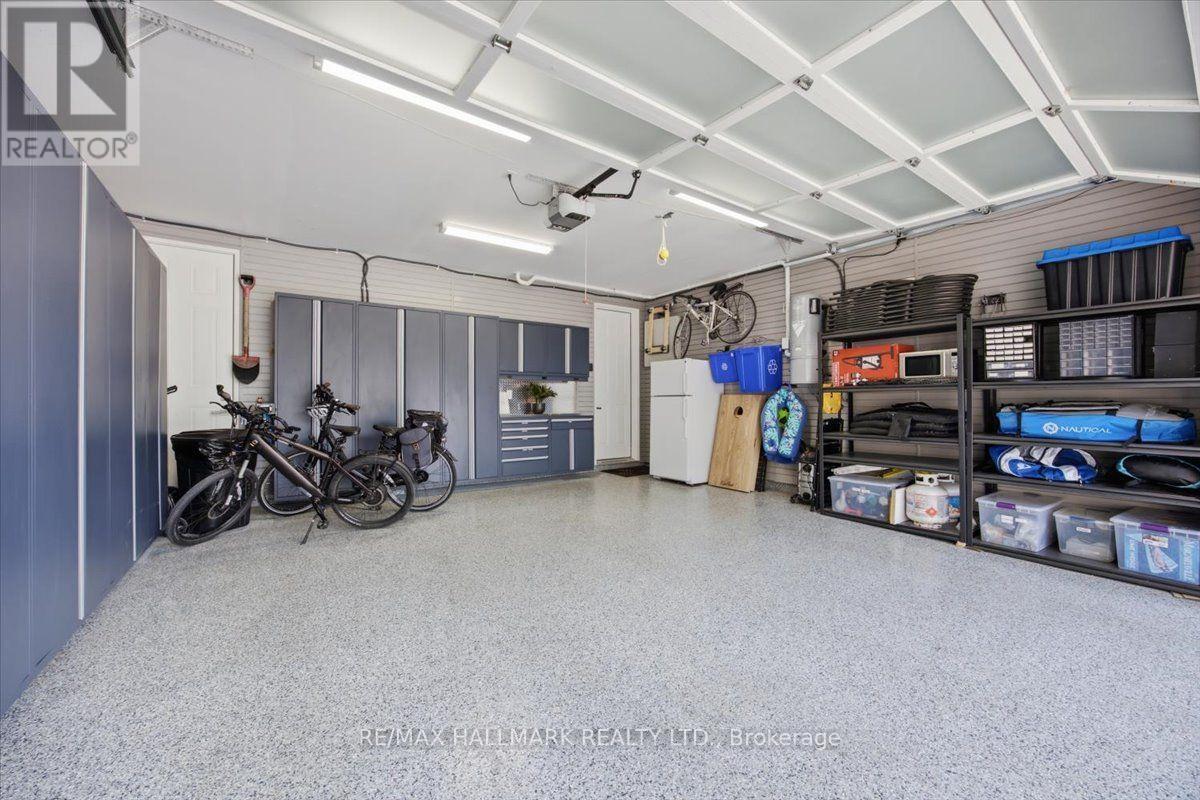 3666 FERRETTI COURT - 35