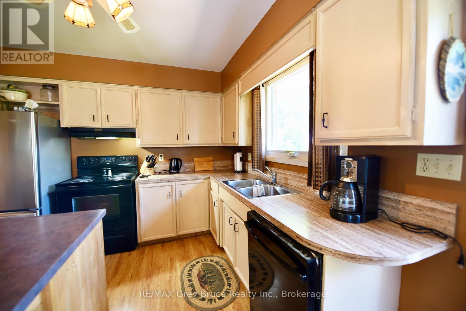 2 WEBSTER STREET - 19