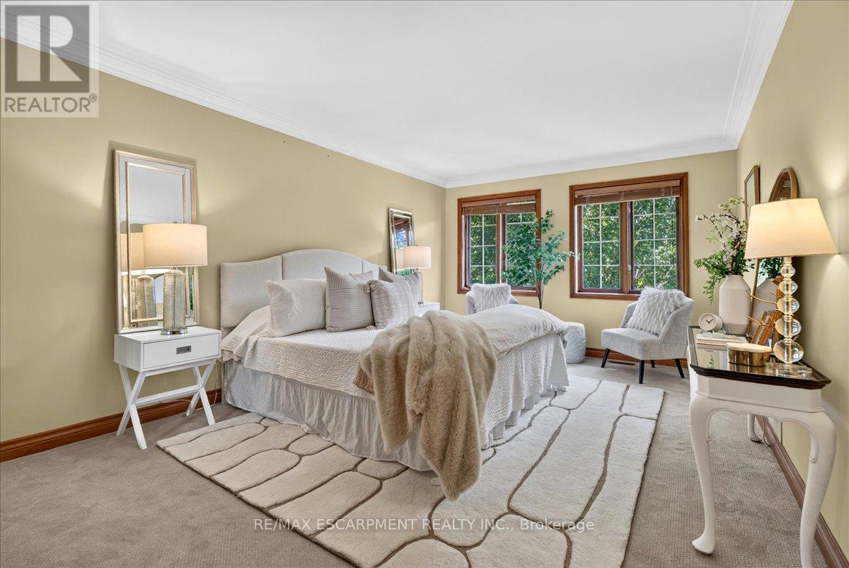 339 KINGSWAY PLACE - Image 18
