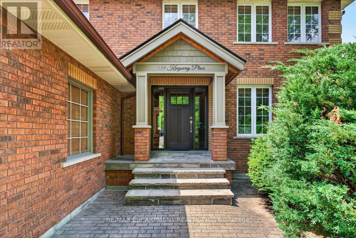 339 KINGSWAY PLACE - 2