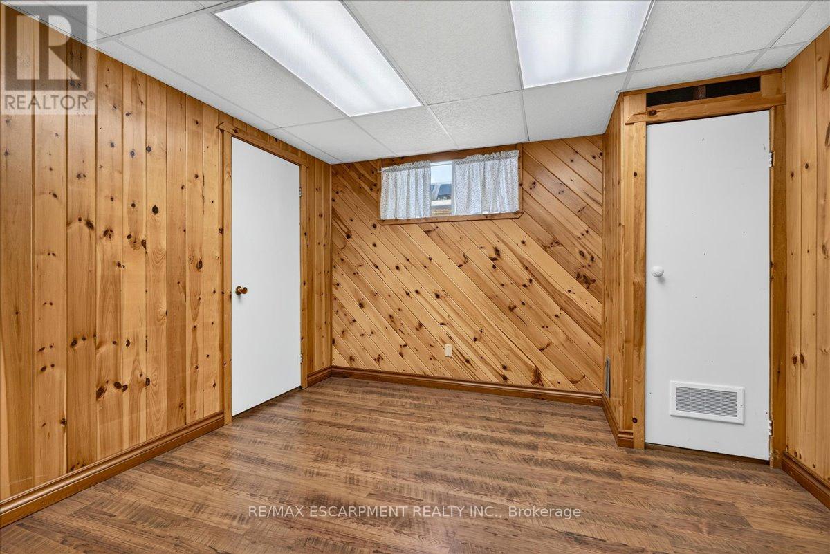 339 KINGSWAY PLACE - Image 35