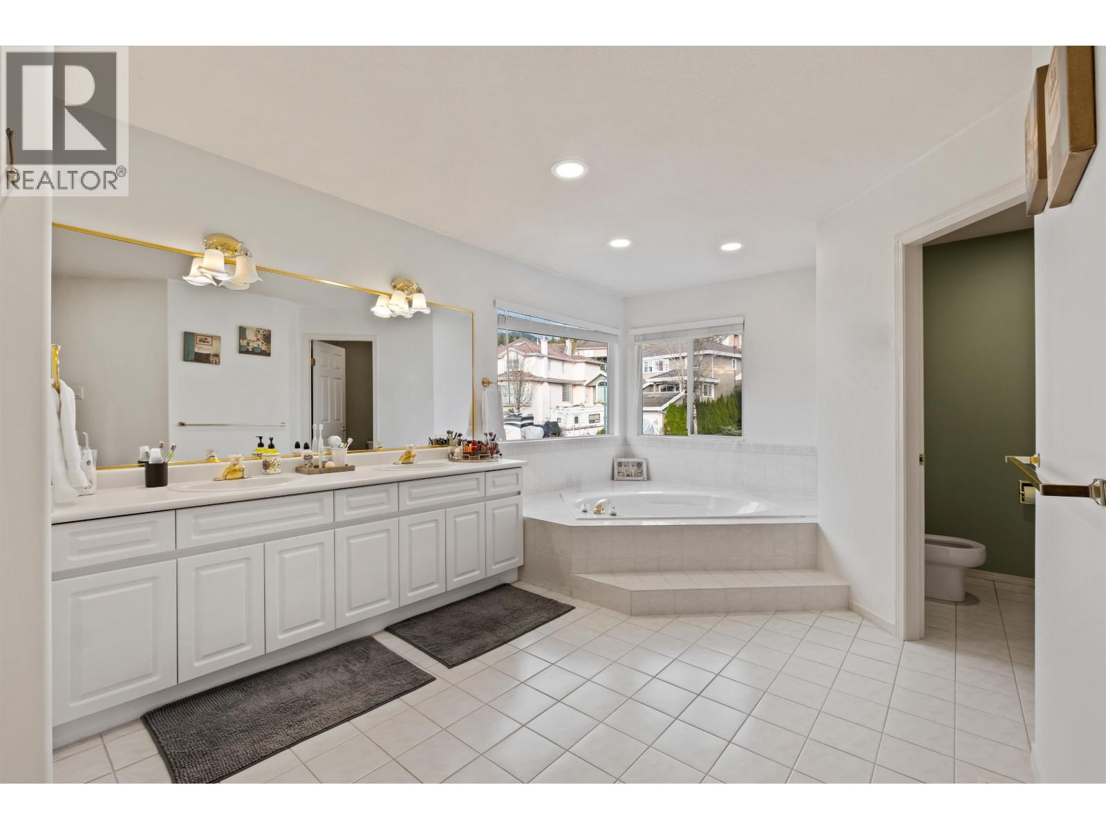 6 Bed, 4 Bath House for Sale in Coquitlam – 1512 EAGLE MOUNTAIN DRIVE, Coquitlam – MLS# R3149665 - Image 29