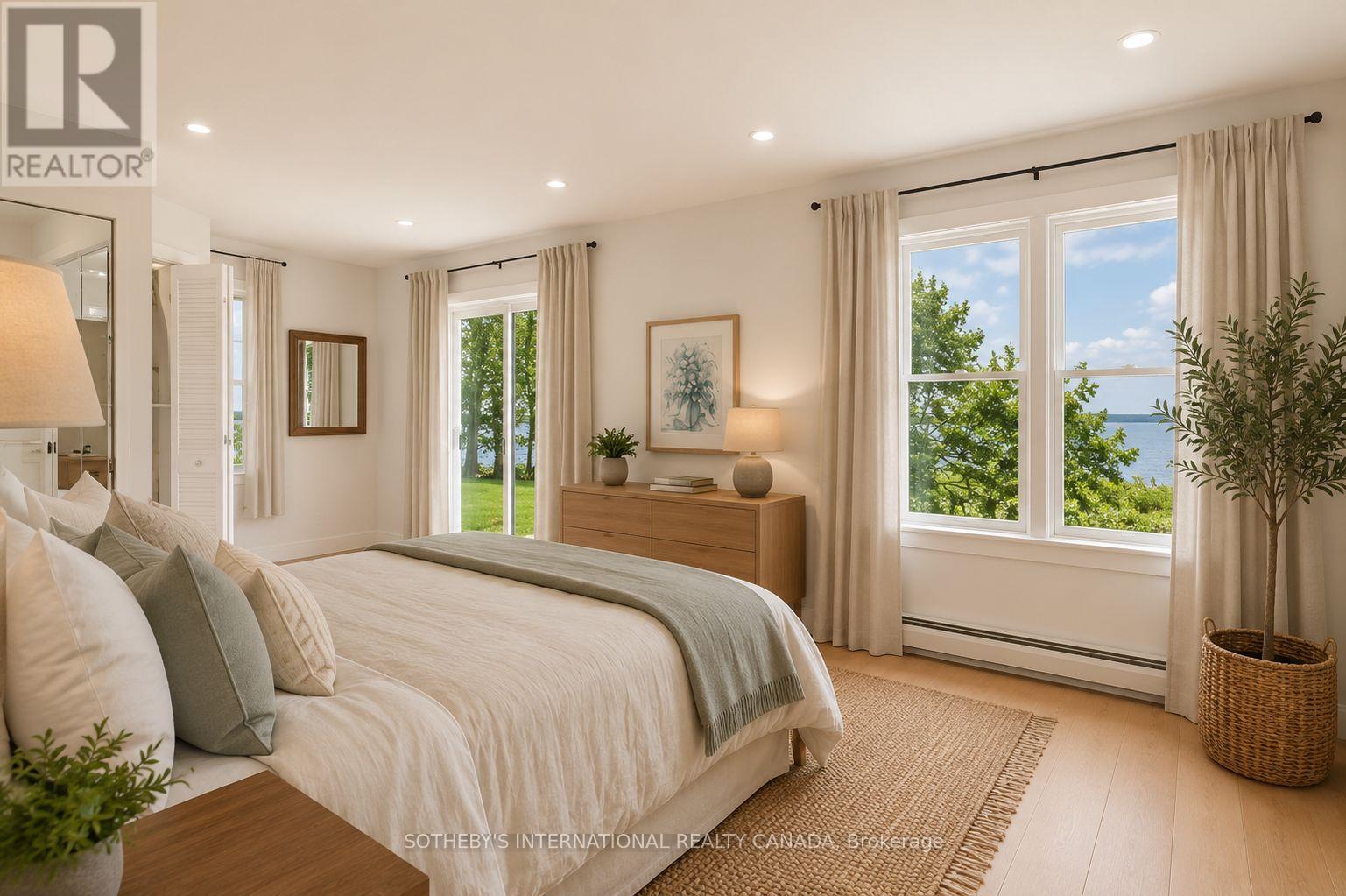 104 HEDGE ROAD - 31