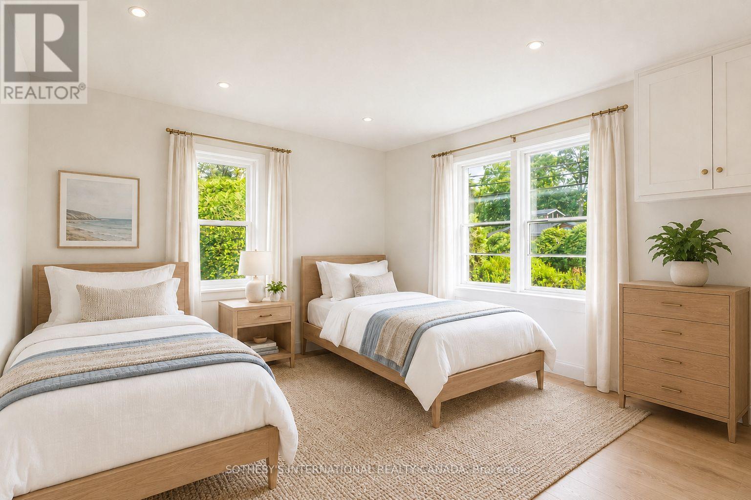 104 HEDGE ROAD - 38