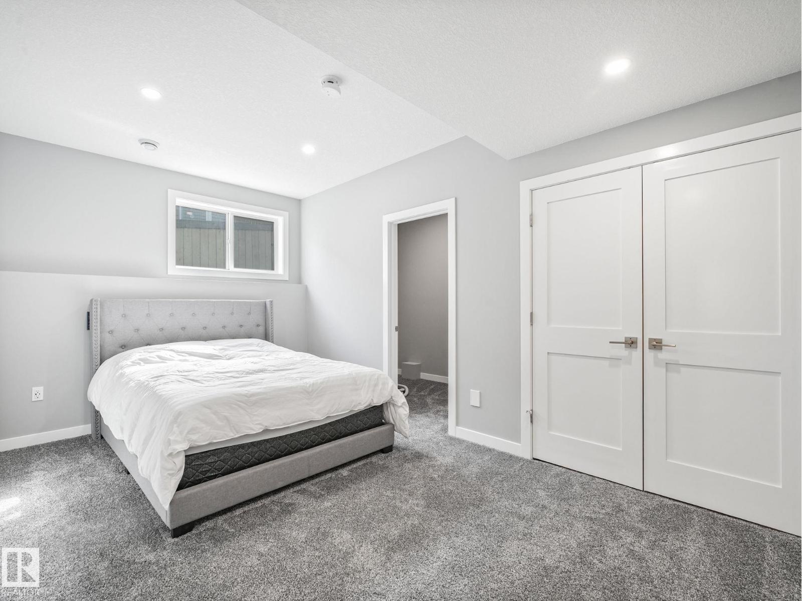 4115 58 ST - Image 47