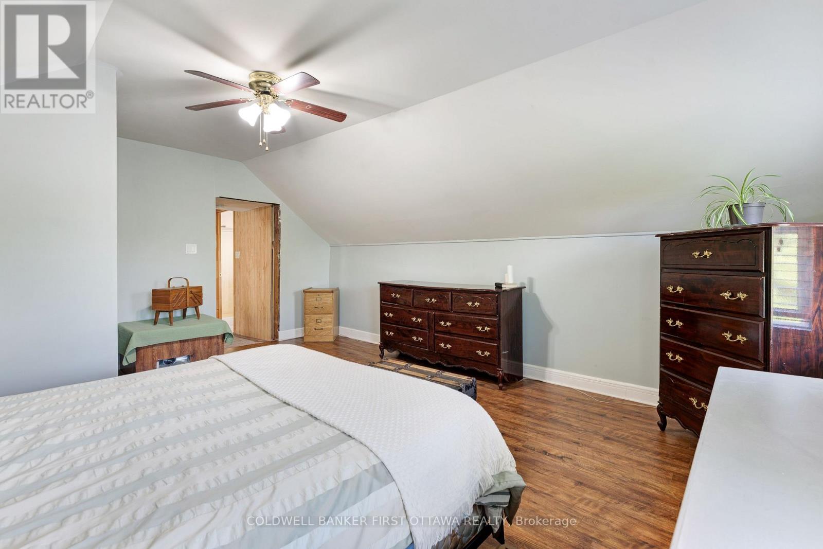 400 BUTTERMILK HILL ROAD - Image 19