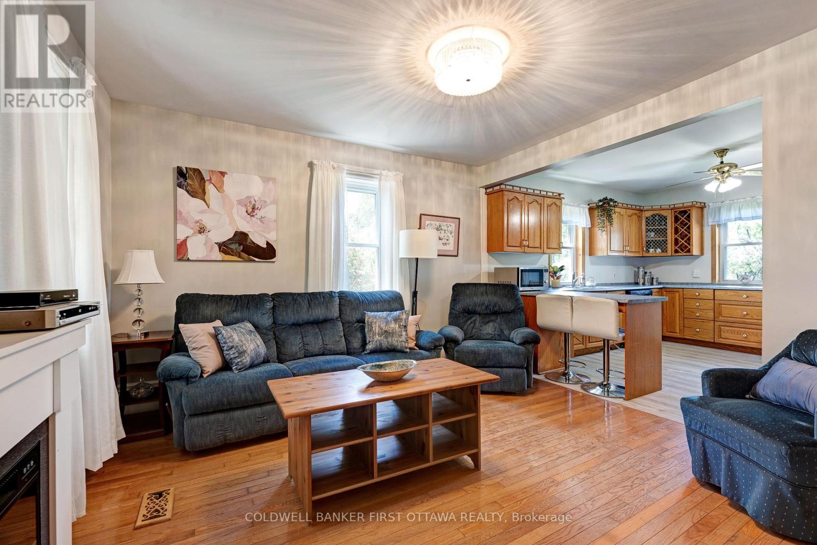 400 BUTTERMILK HILL ROAD - Image 6