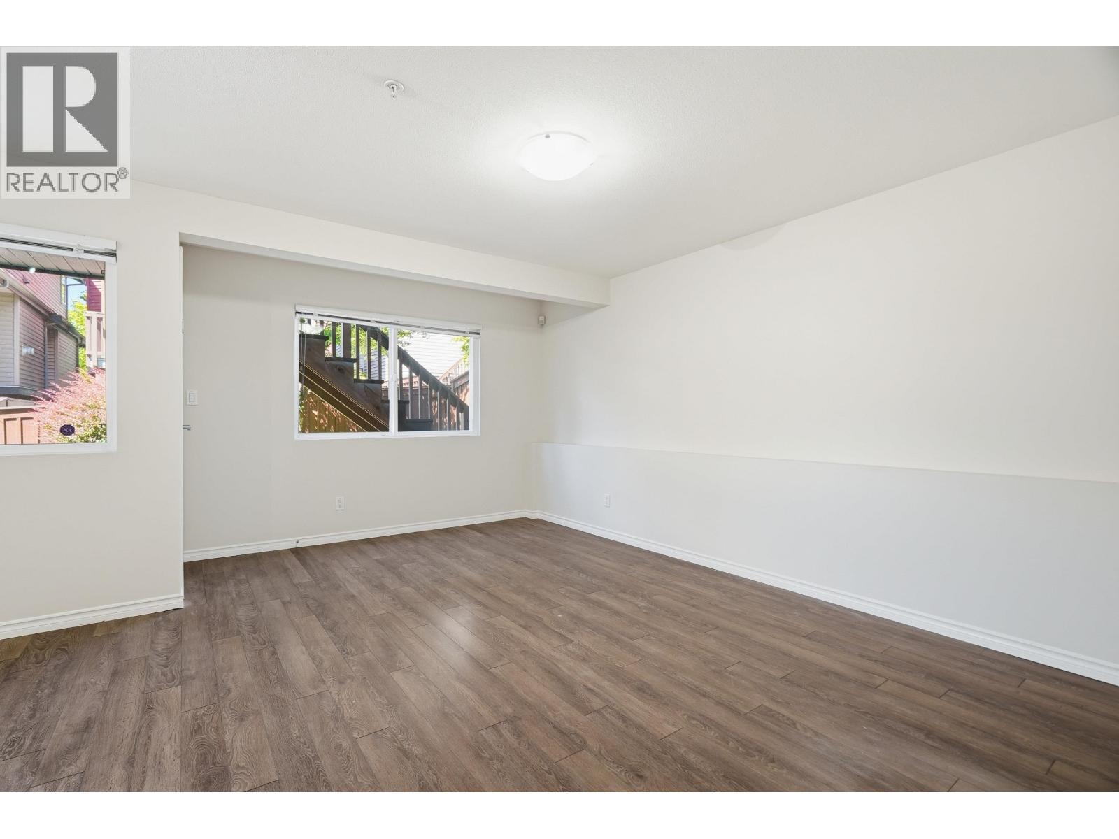 8 2281 ARGUE STREET, Port Coquitlam