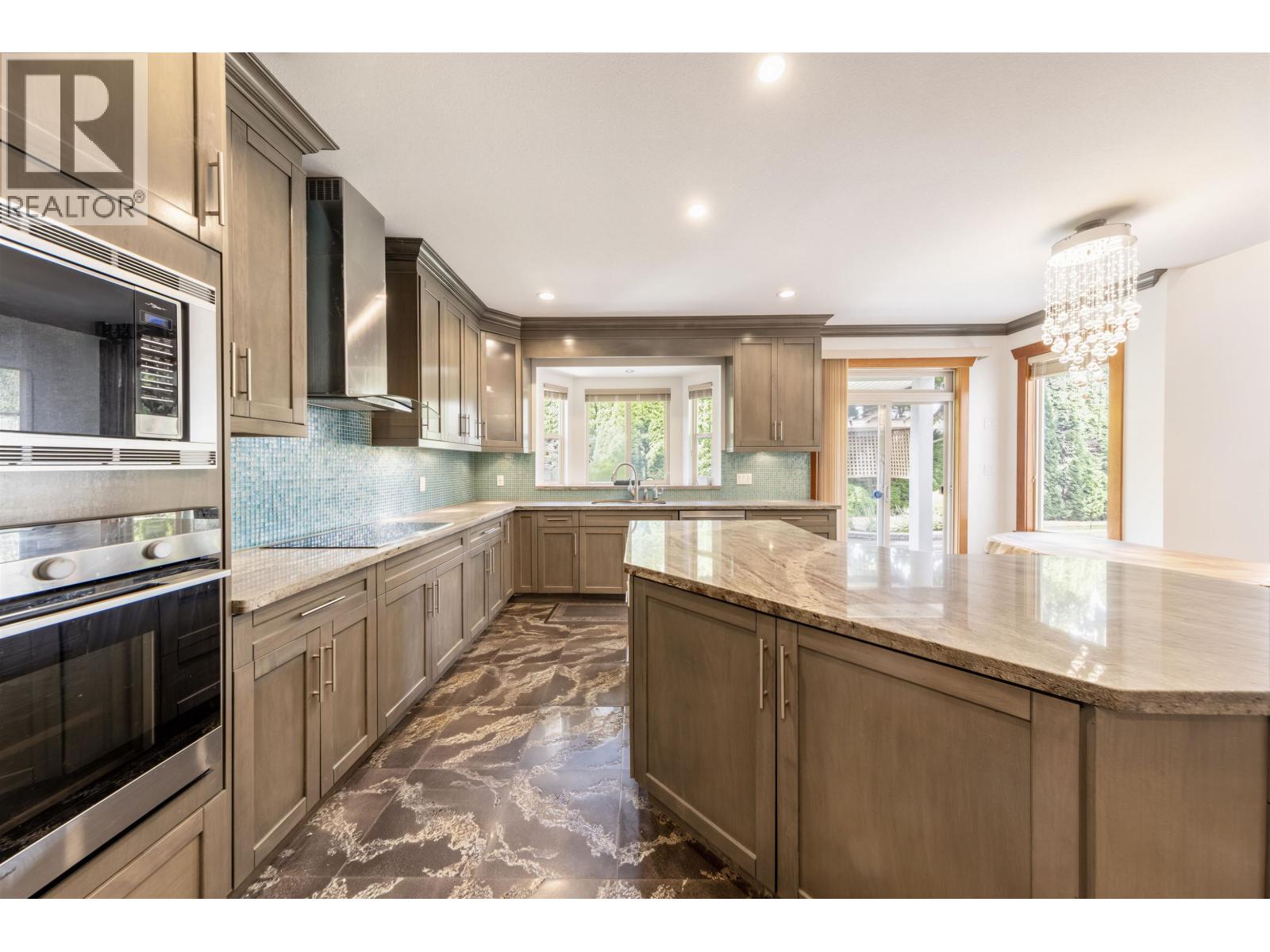 4451 GRANVILLE Avenue, Richmond
