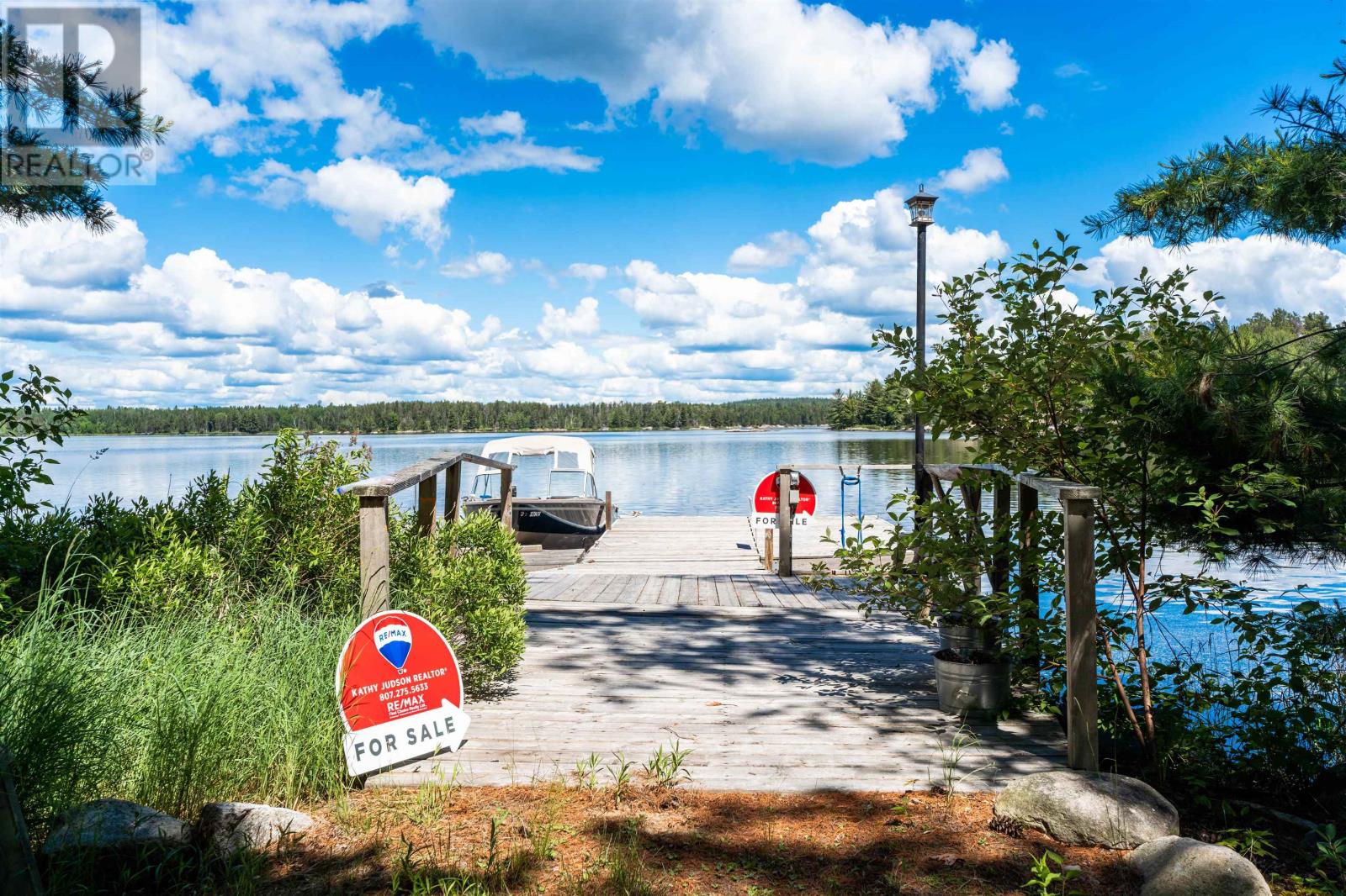 G-1425 Ben Island, Rainy Lake IS - 48