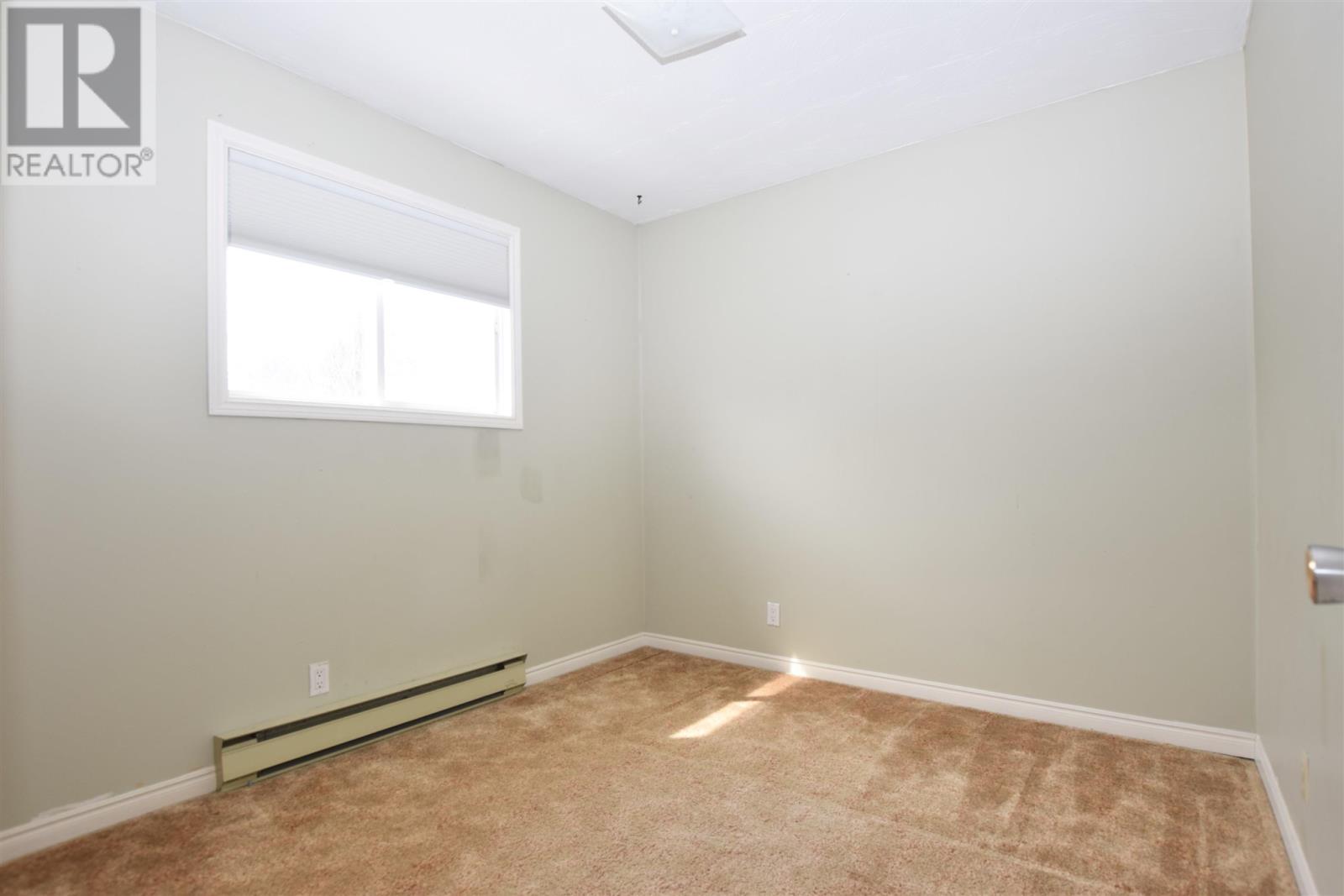 113 Rousseau CRES - 23