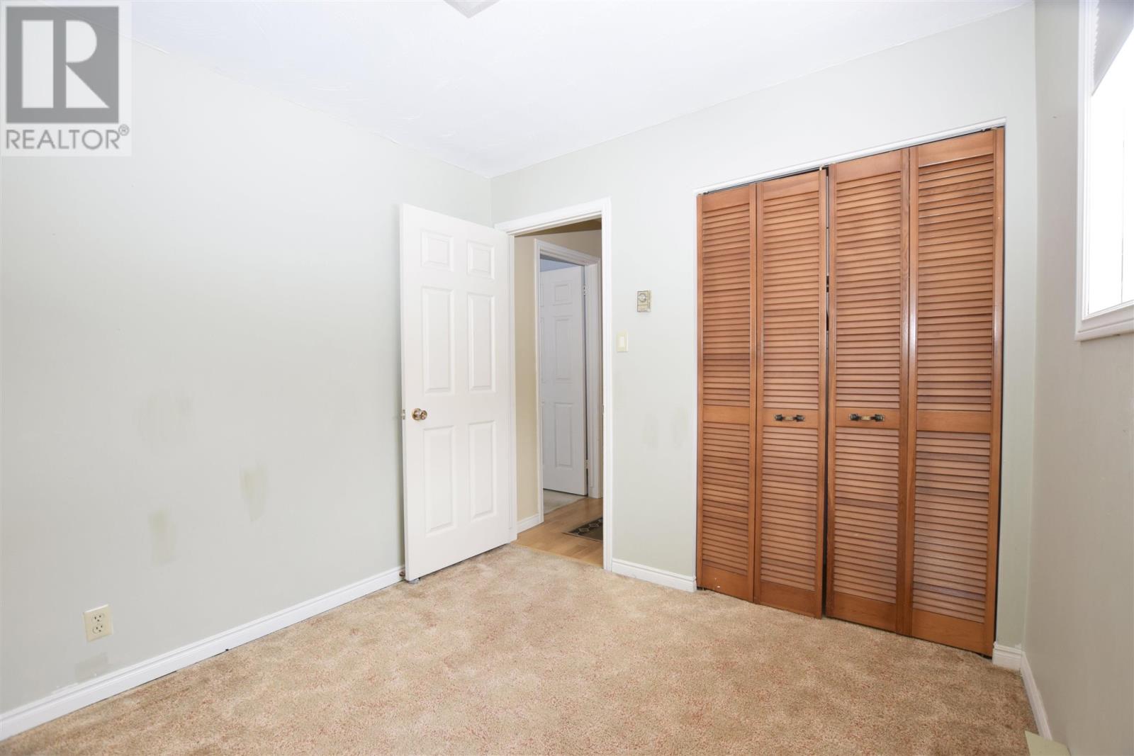 113 Rousseau CRES - 22