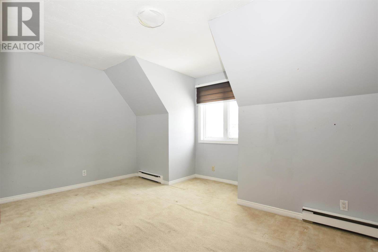 113 Rousseau CRES - 25