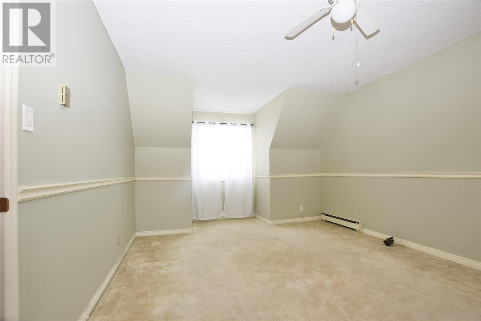 113 Rousseau CRES - 27