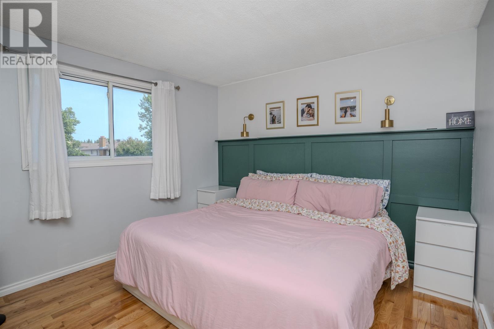 145 Conestoga ST - 13