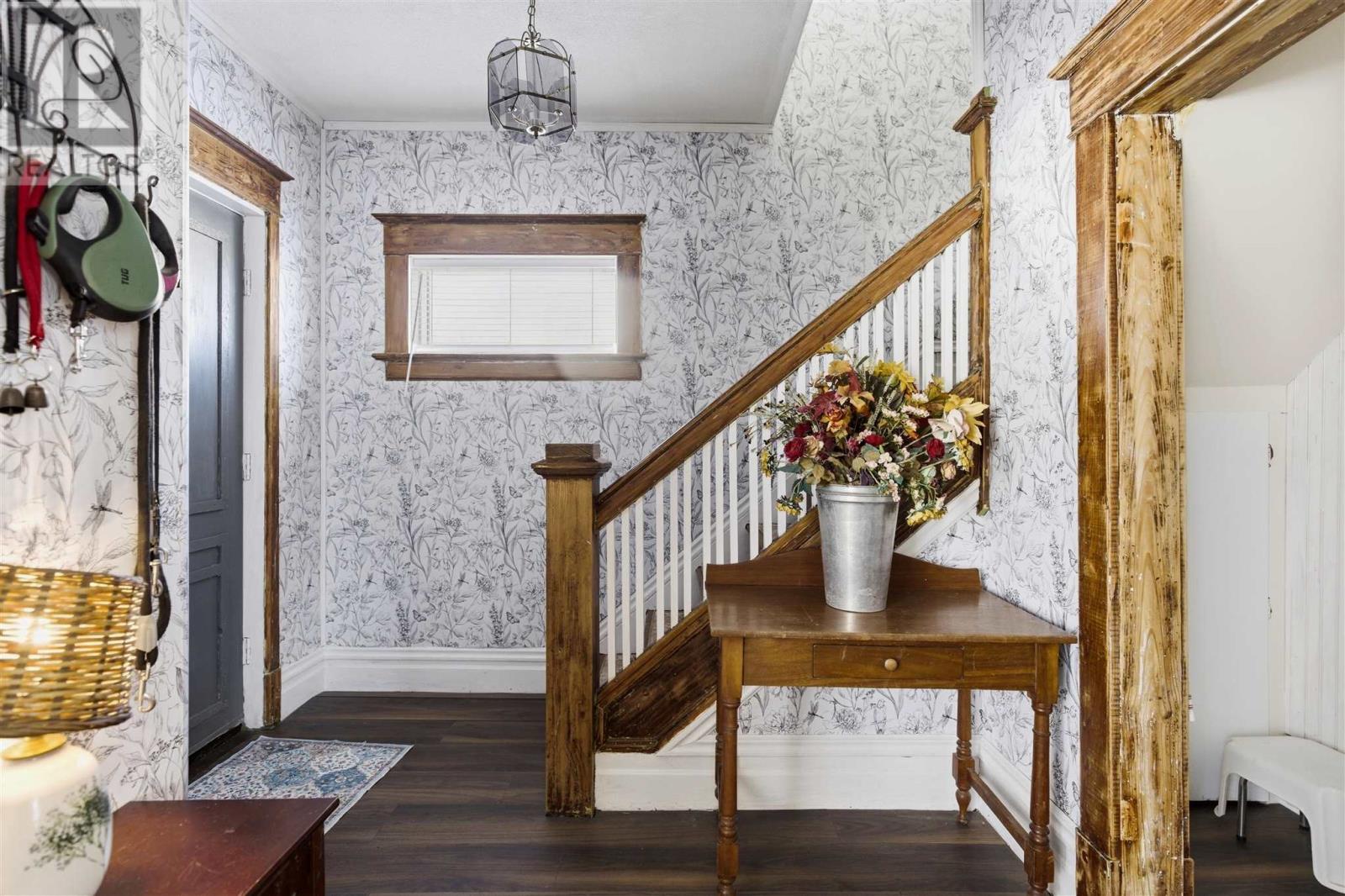49 Hawthorne AVE - 4
