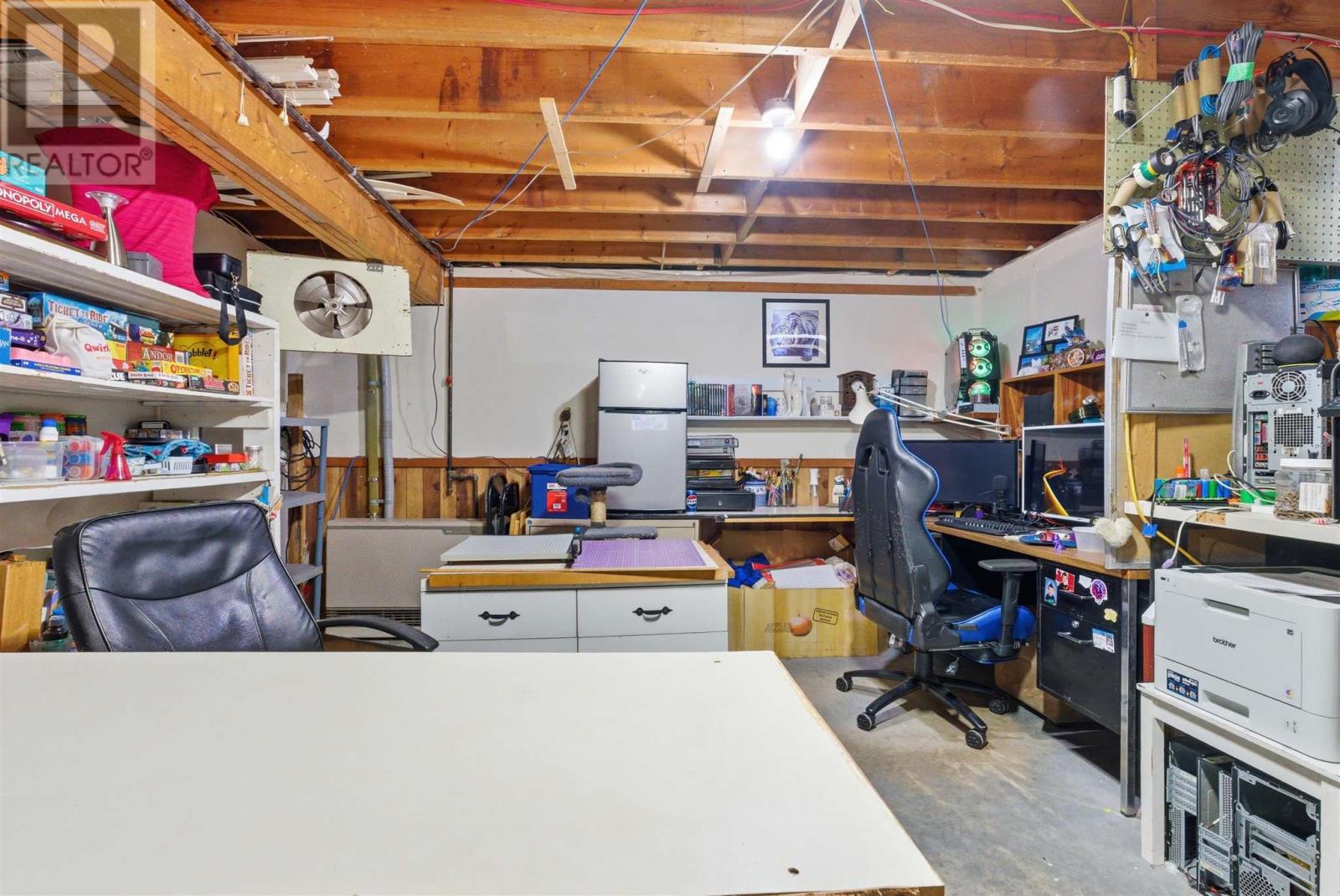 7 Schurm AVE - Image 26