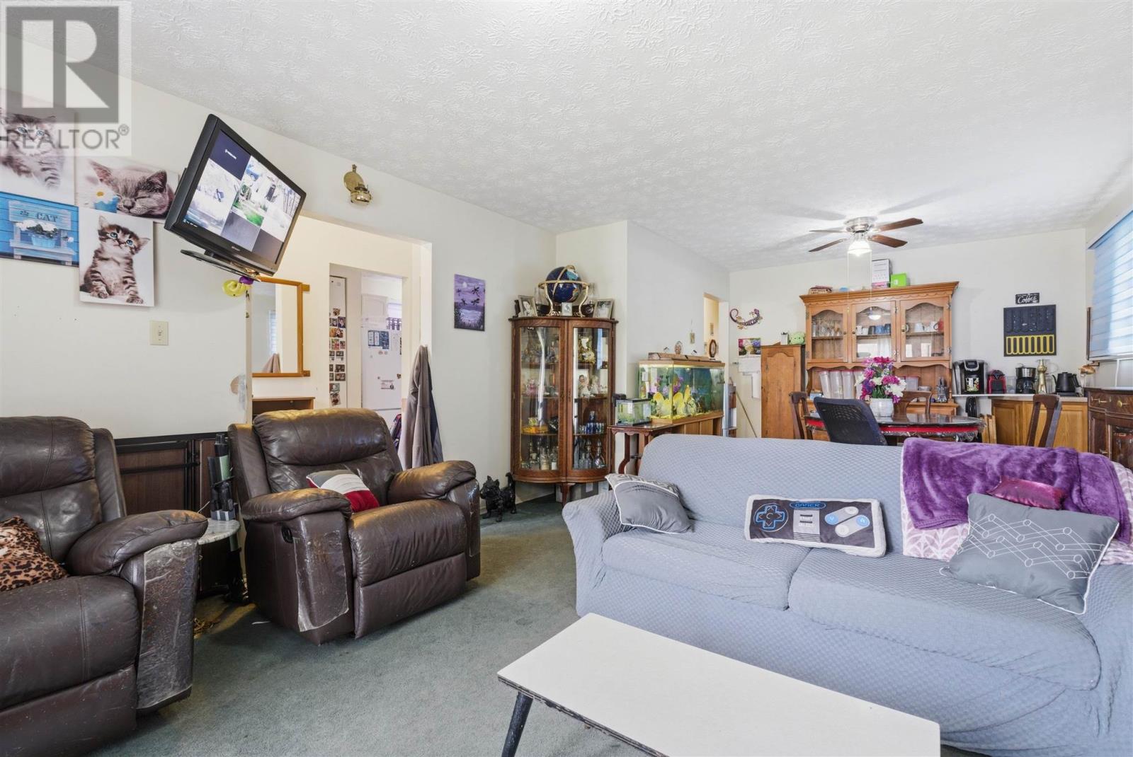 7 Schurm AVE - Image 7