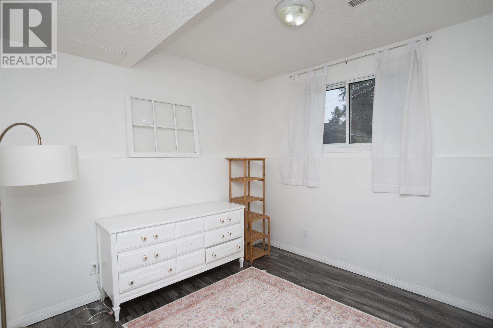 145 Conestoga ST - 19