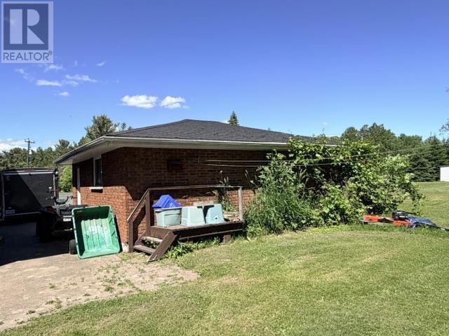 26145 Highway 17 E - 33