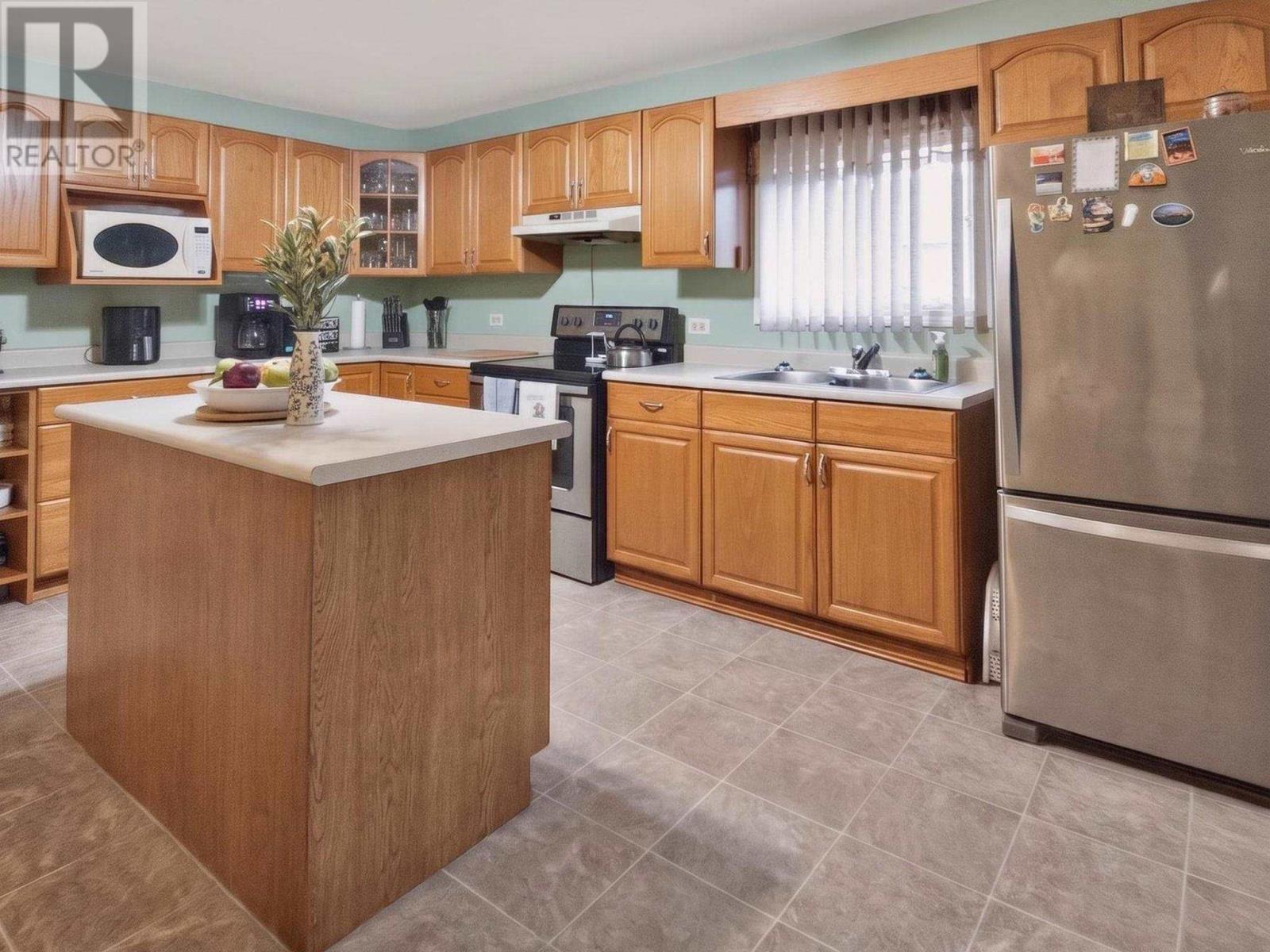 161 Churchill AVE - 5