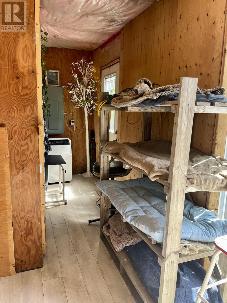 189 Larson RD - Image 11