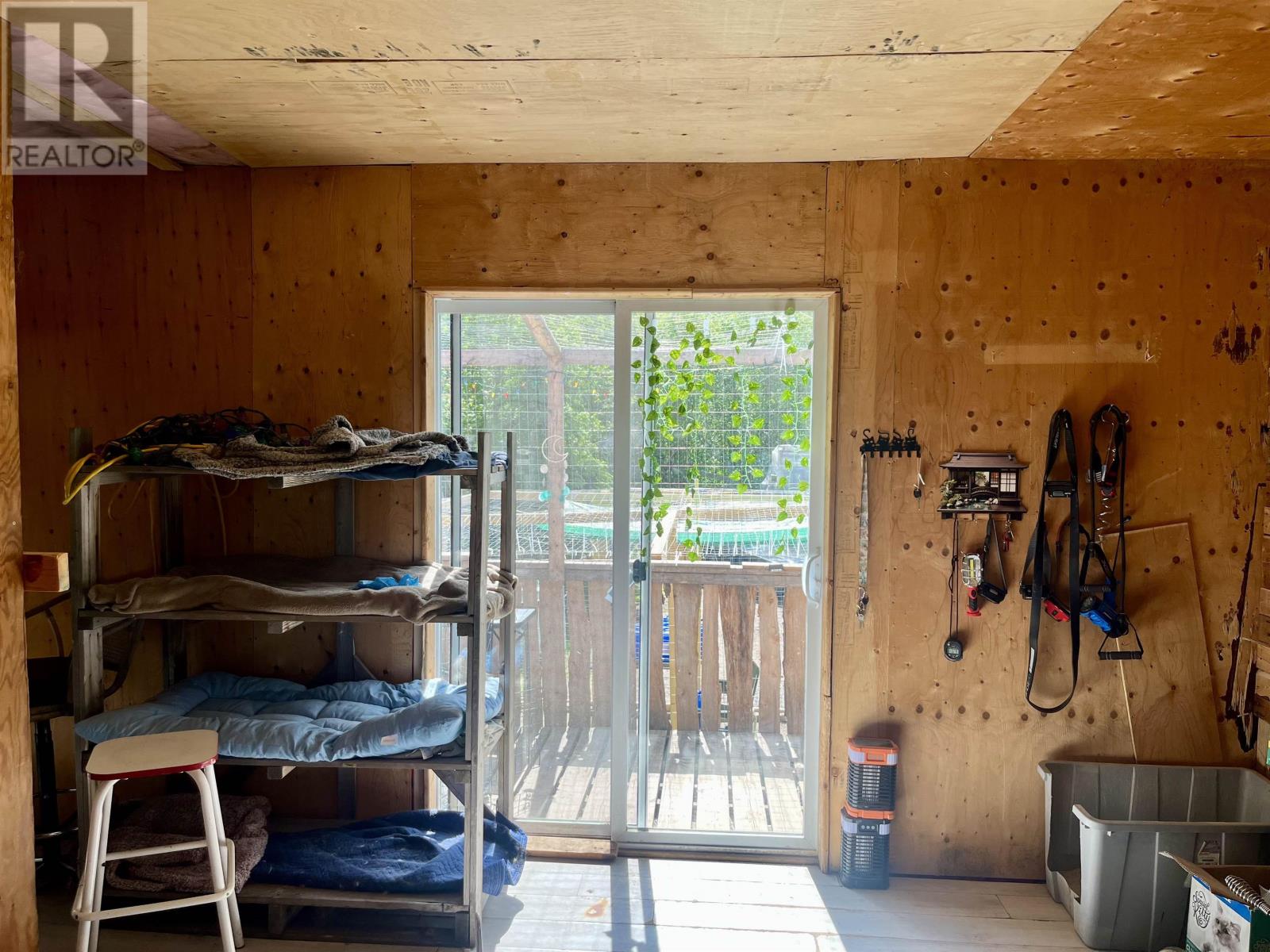 189 Larson RD - Image 10