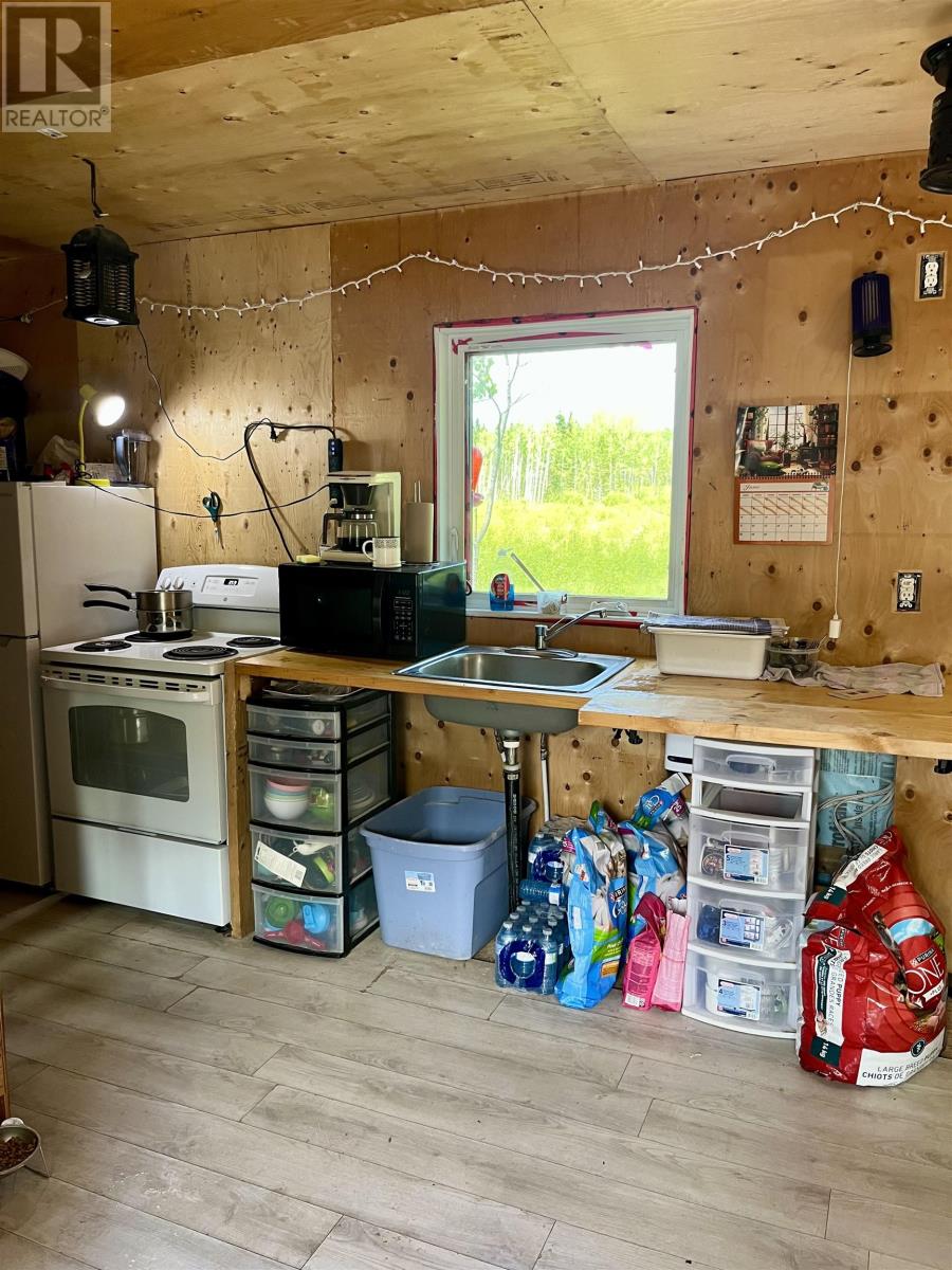 189 Larson RD - Image 8