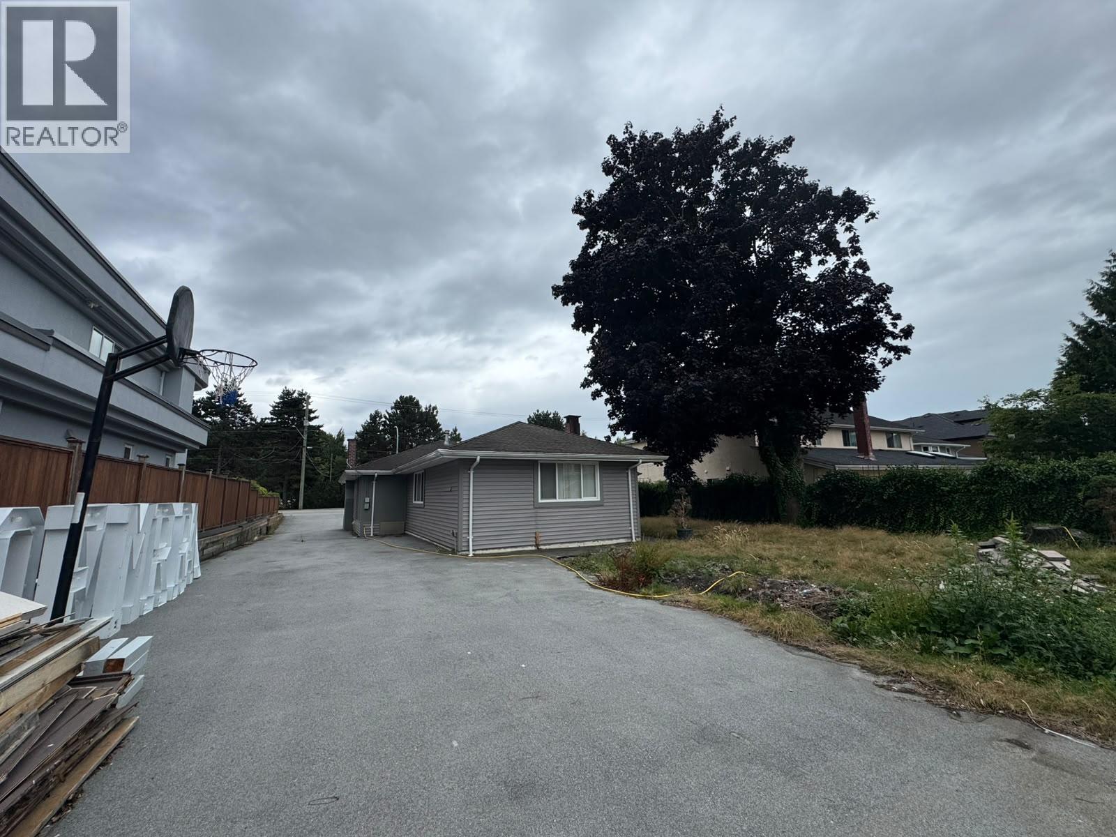 8591 WILLIAMS Road, Richmond