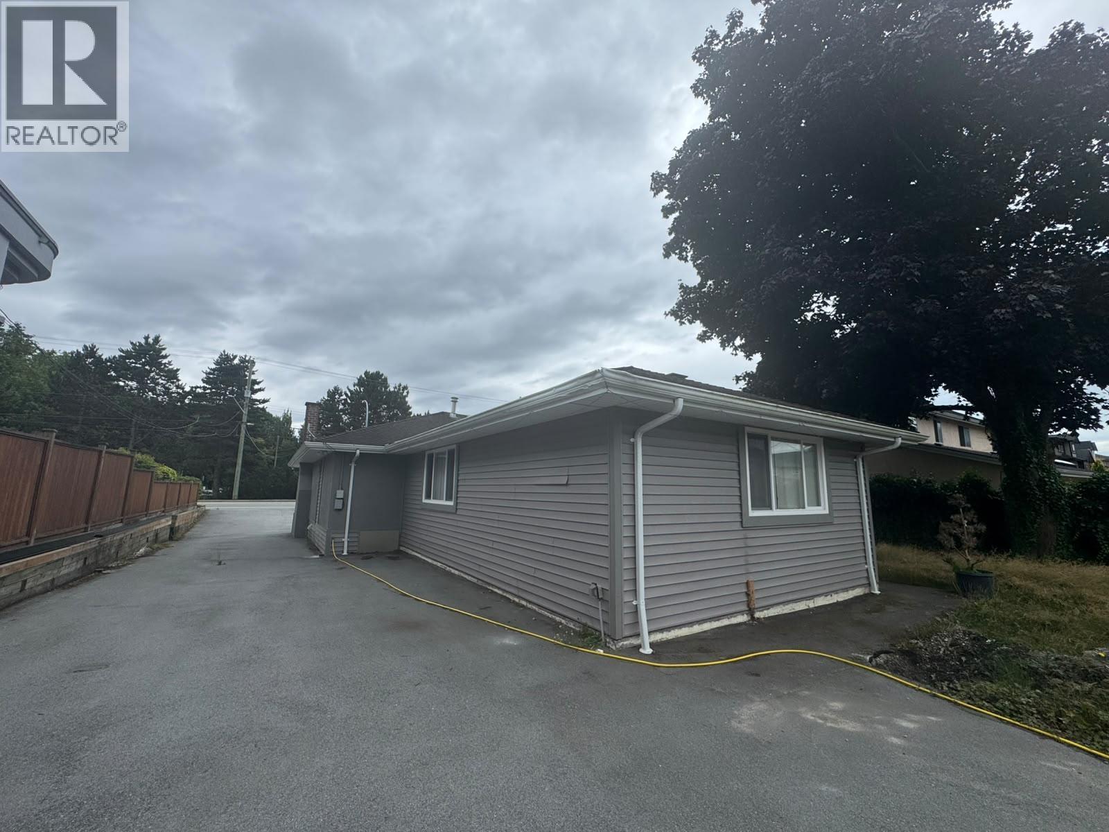8591 WILLIAMS Road, Richmond