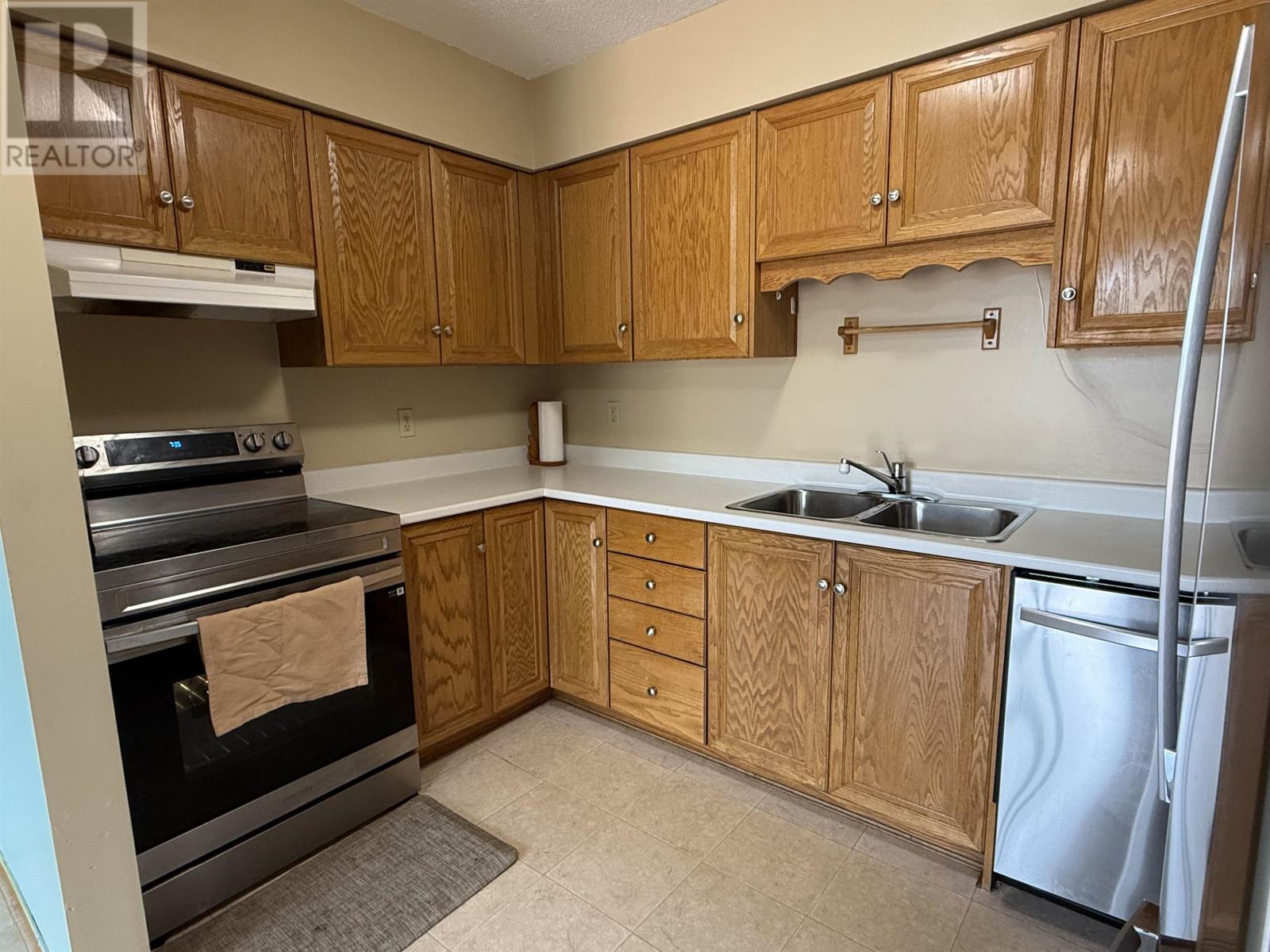 303 235 Leland Ave S - Image 6