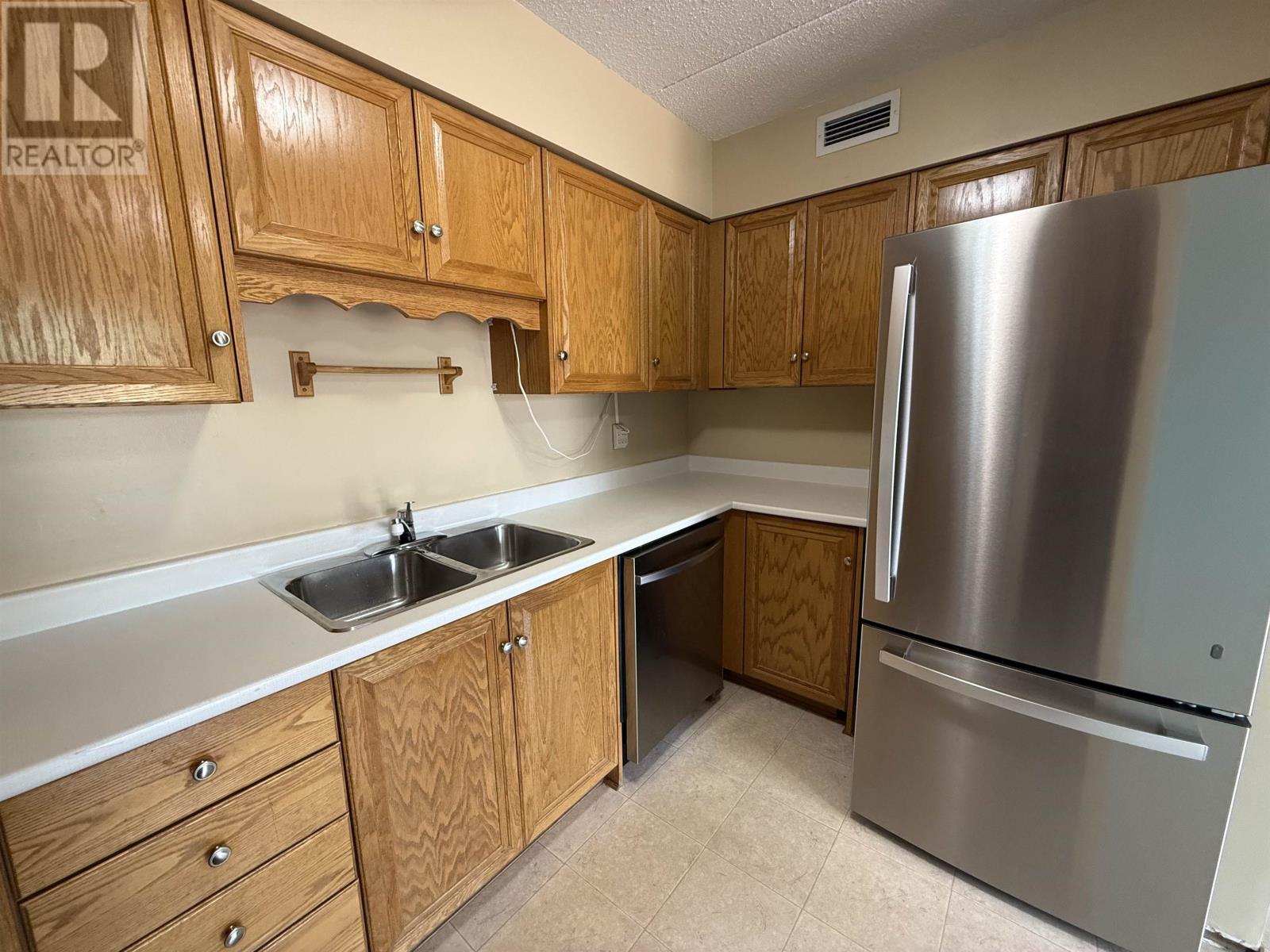 303 235 Leland Ave S - Image 7