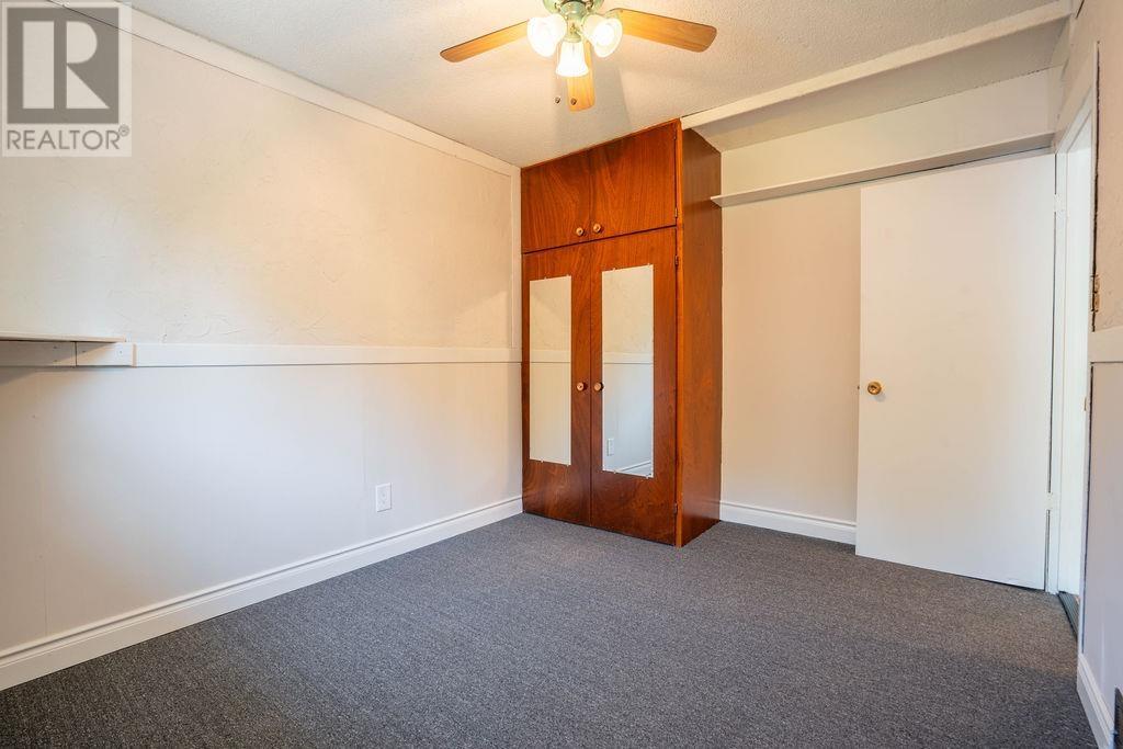 275 John ST - 25