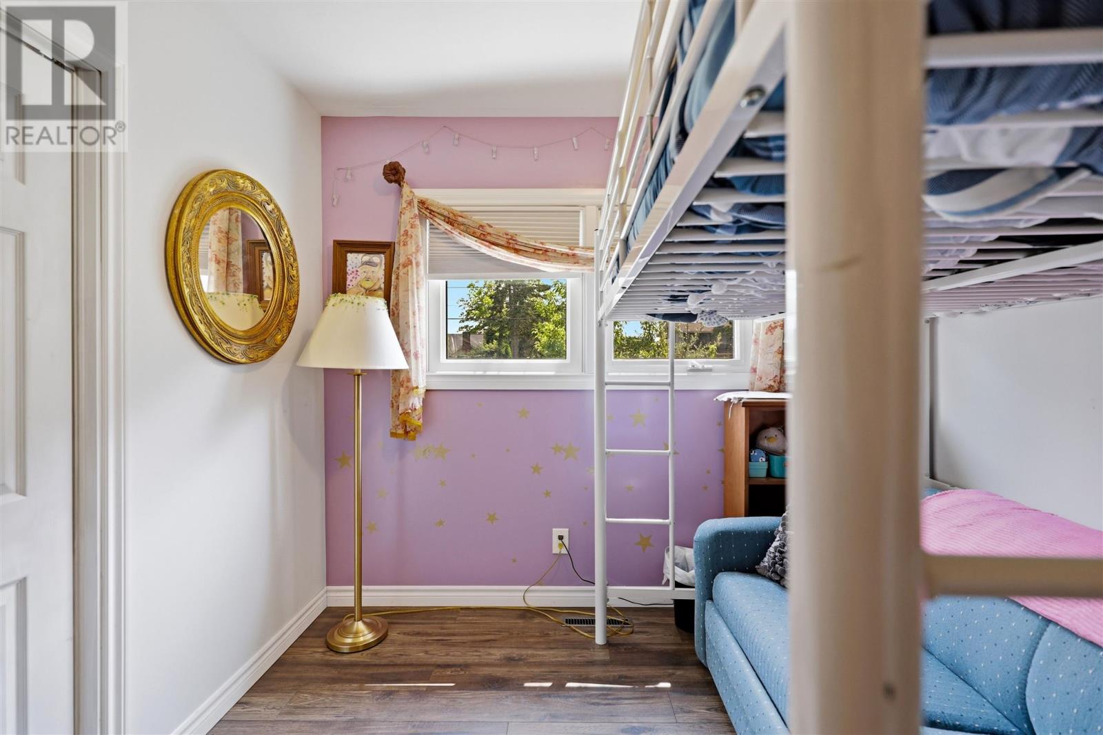1750 Queen ST E - 15