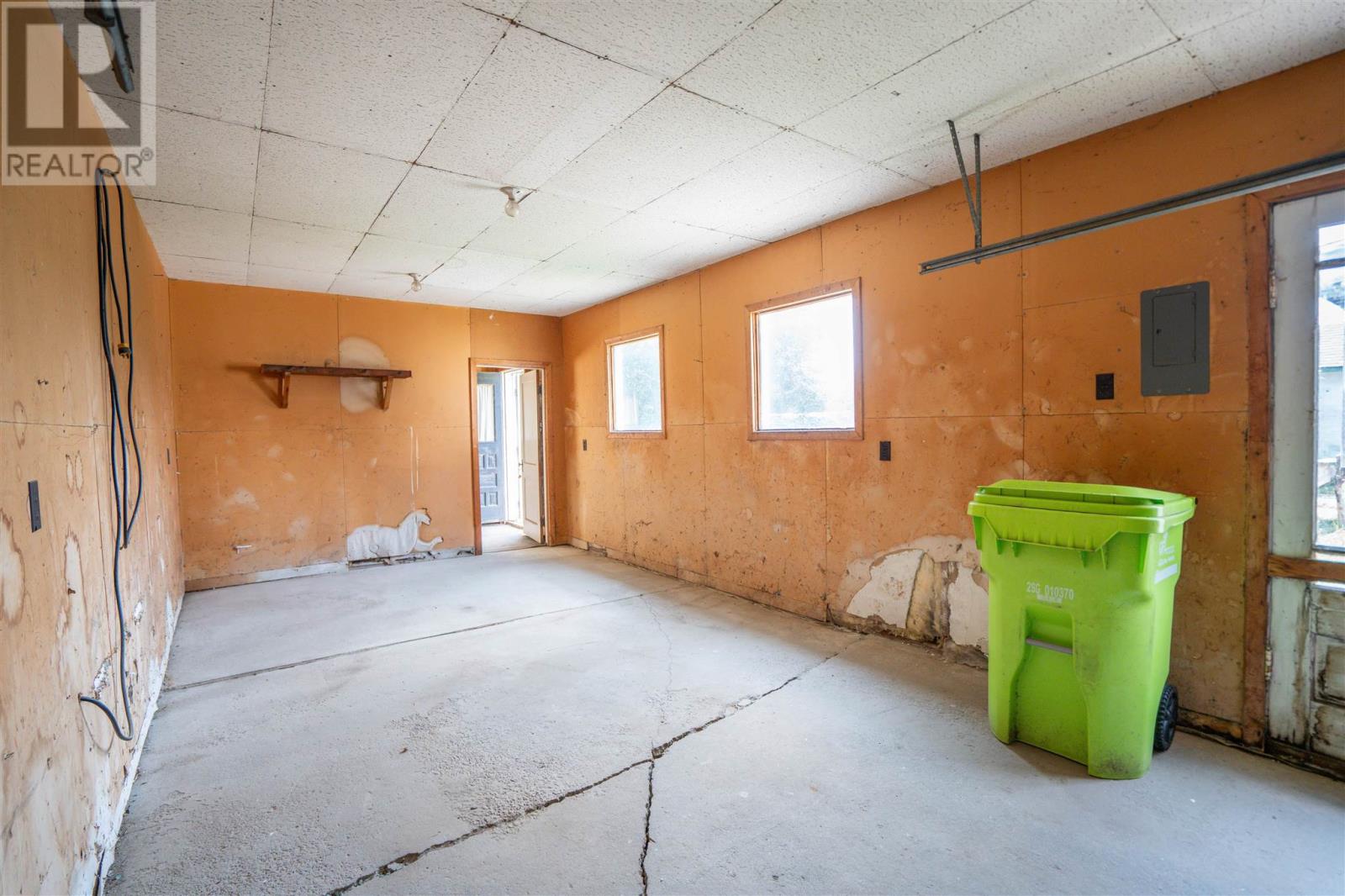 191 Rossmore RD - 29