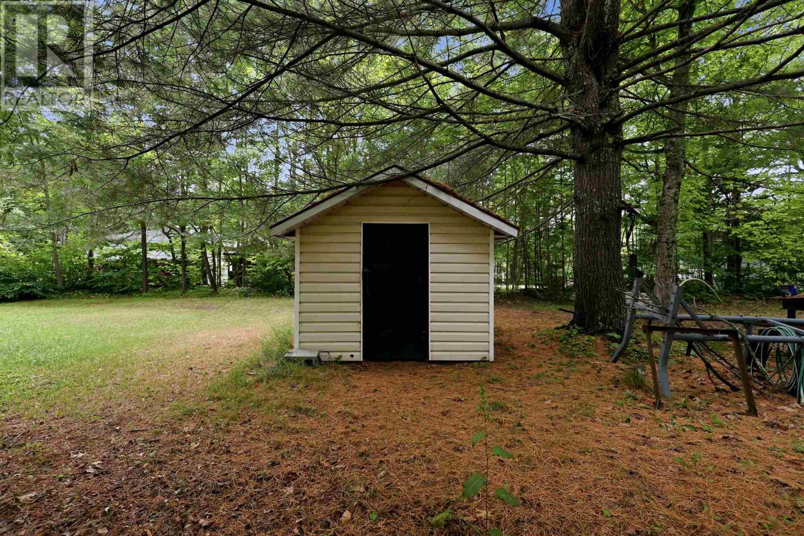 264 Whispering Pines DR - 18
