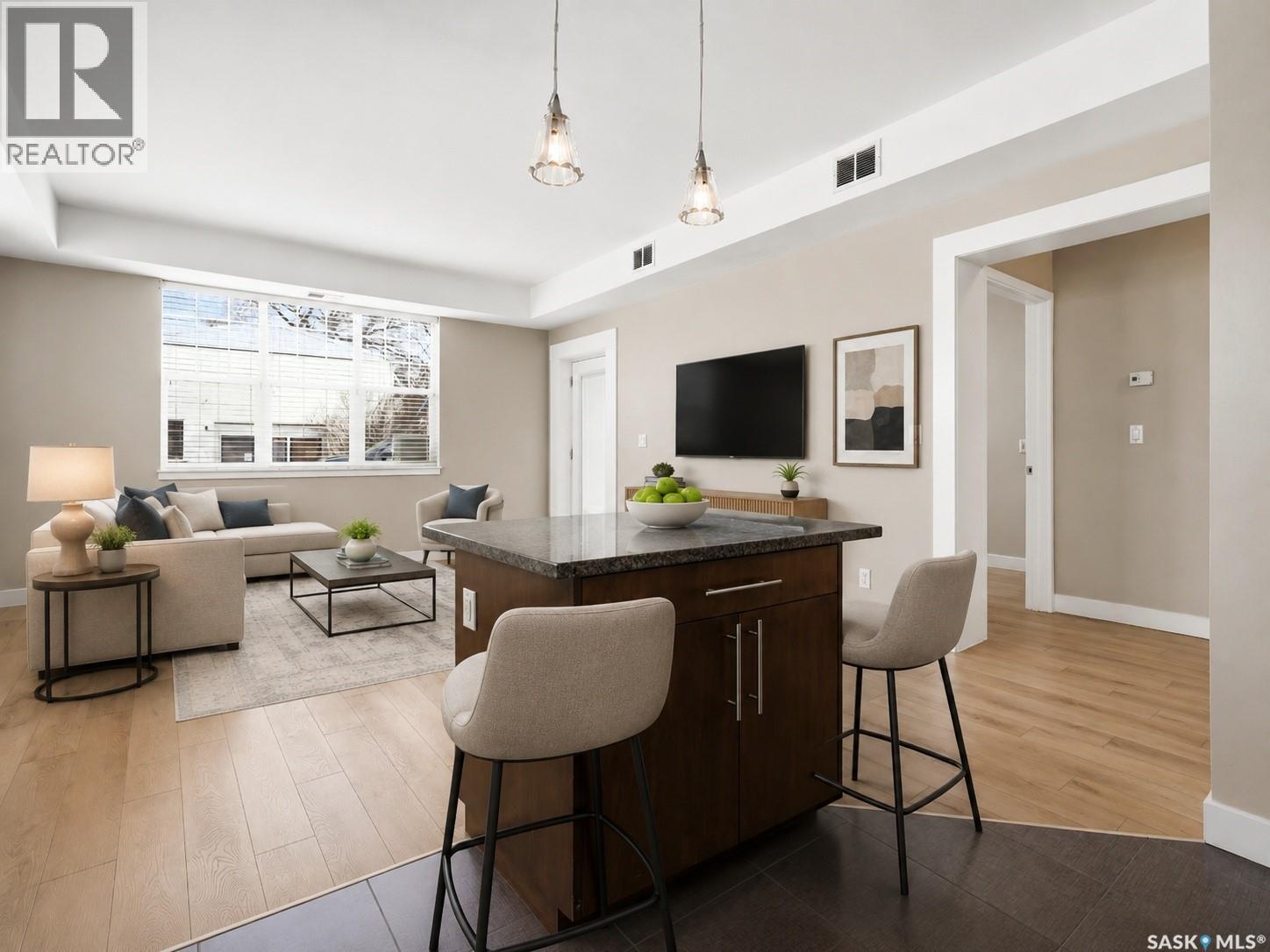 #101 2313 Montreal STREET - Image 7