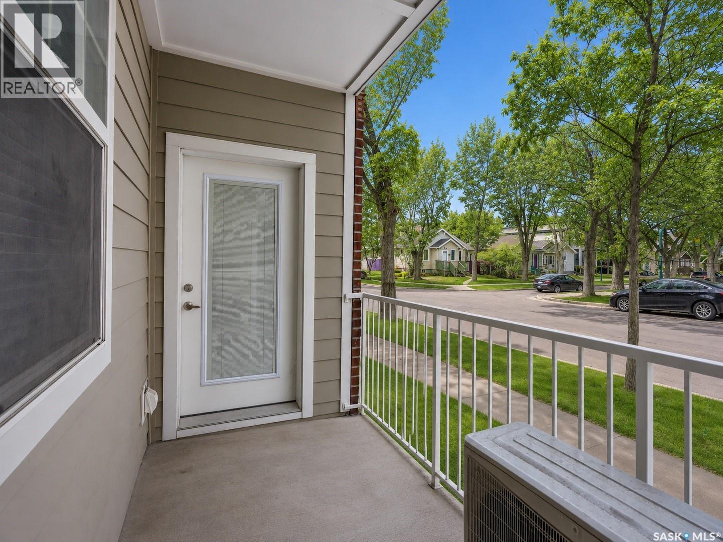 #101 2313 Montreal STREET - Image 20