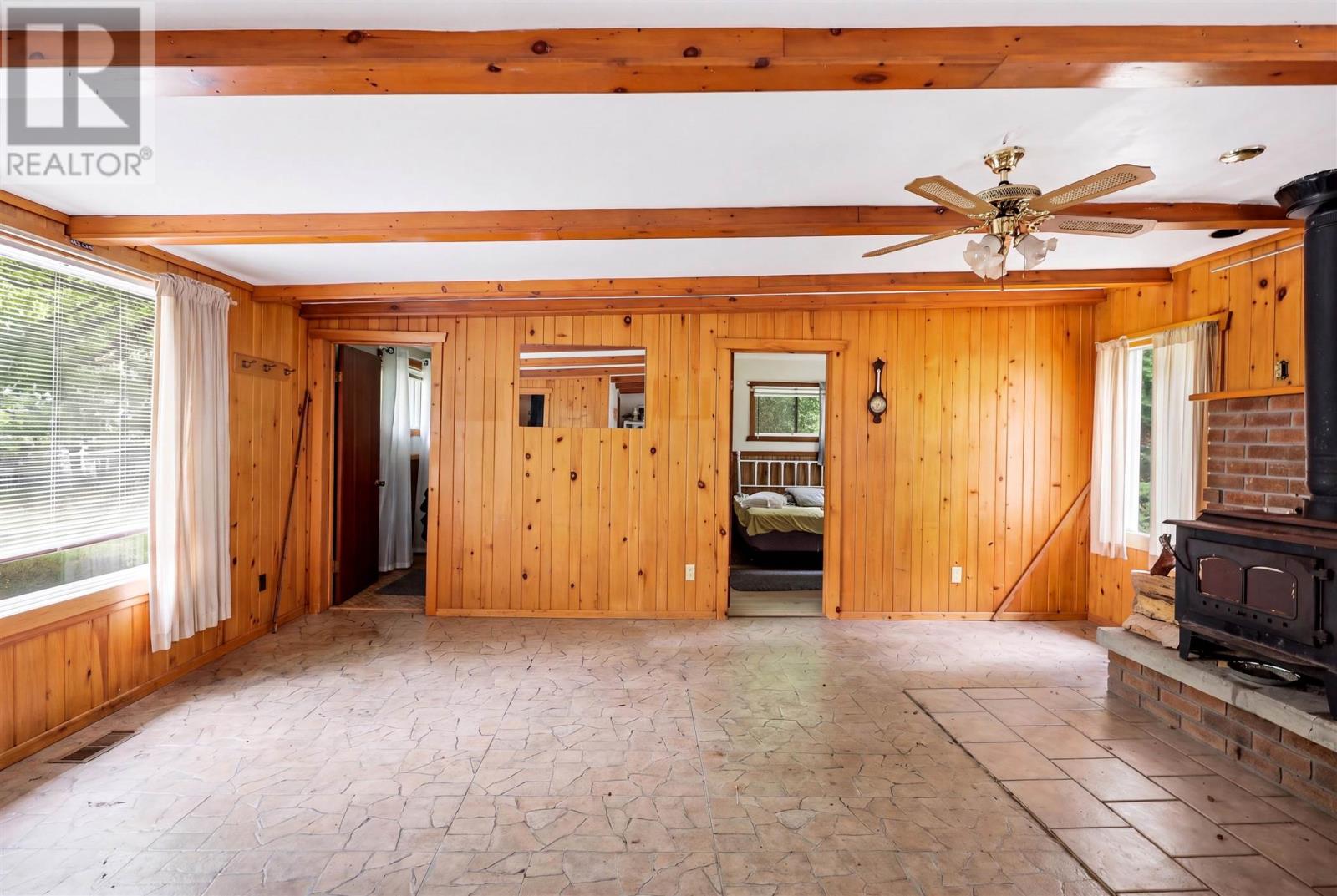 264 Whispering Pines DR - Image 28