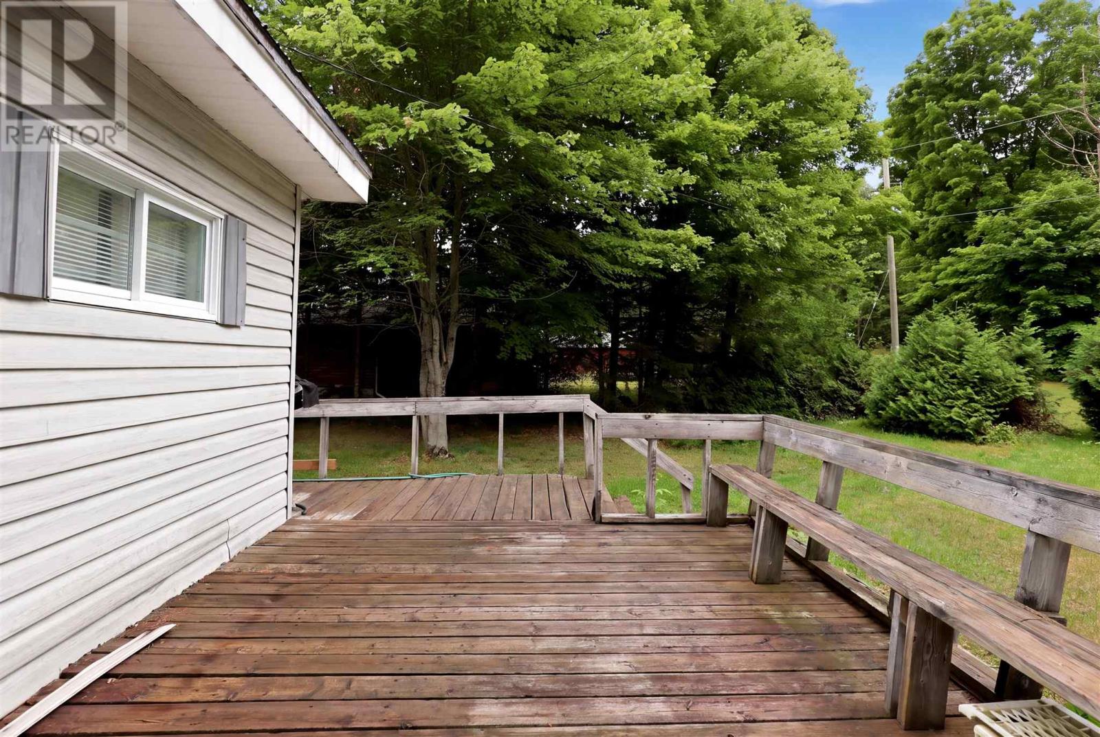 264 Whispering Pines DR - 32