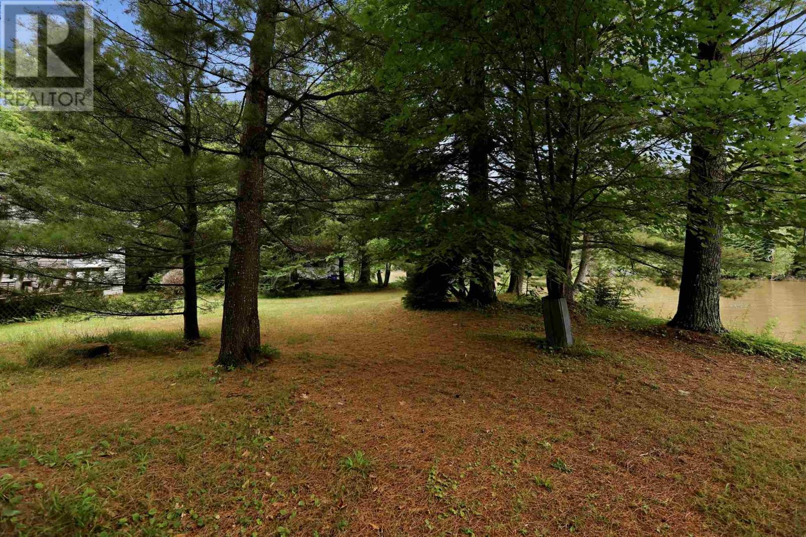 264 Whispering Pines DR - Image 8