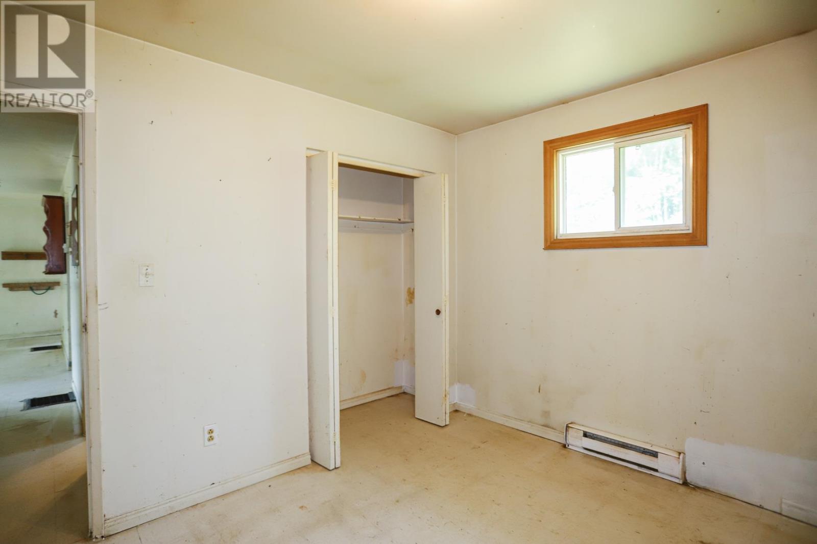 27 Superior ST - Image 12