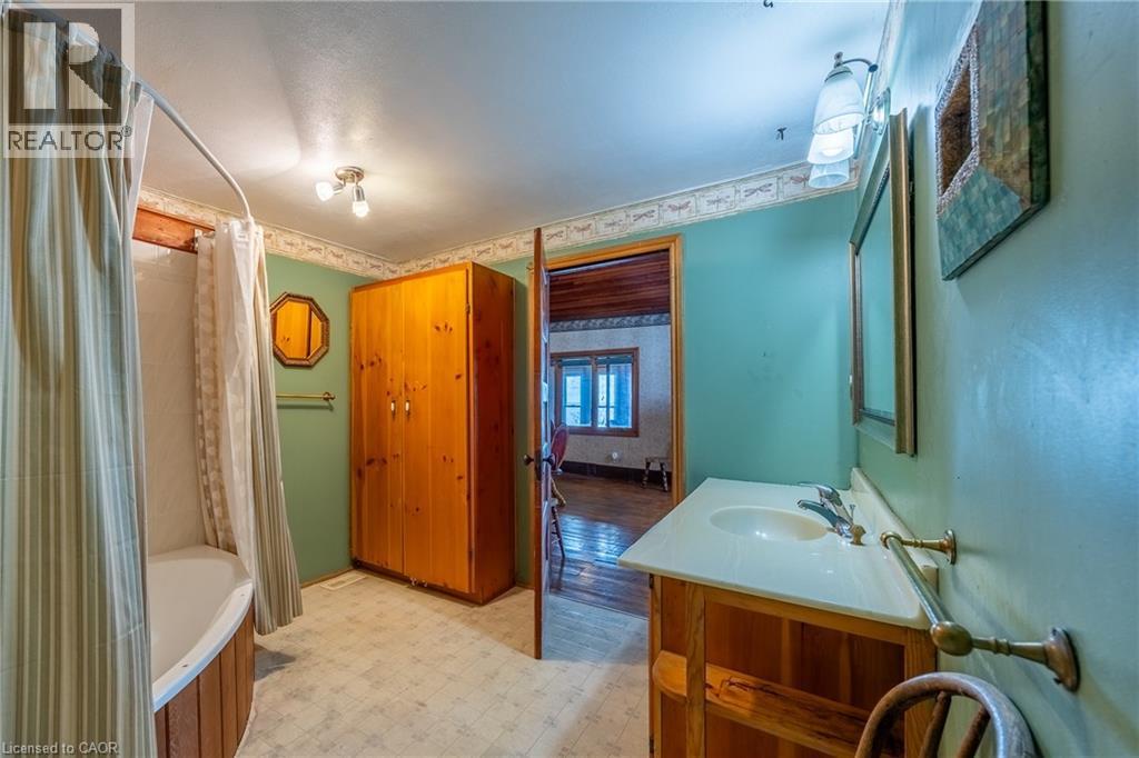 78 BROWN Street - 30