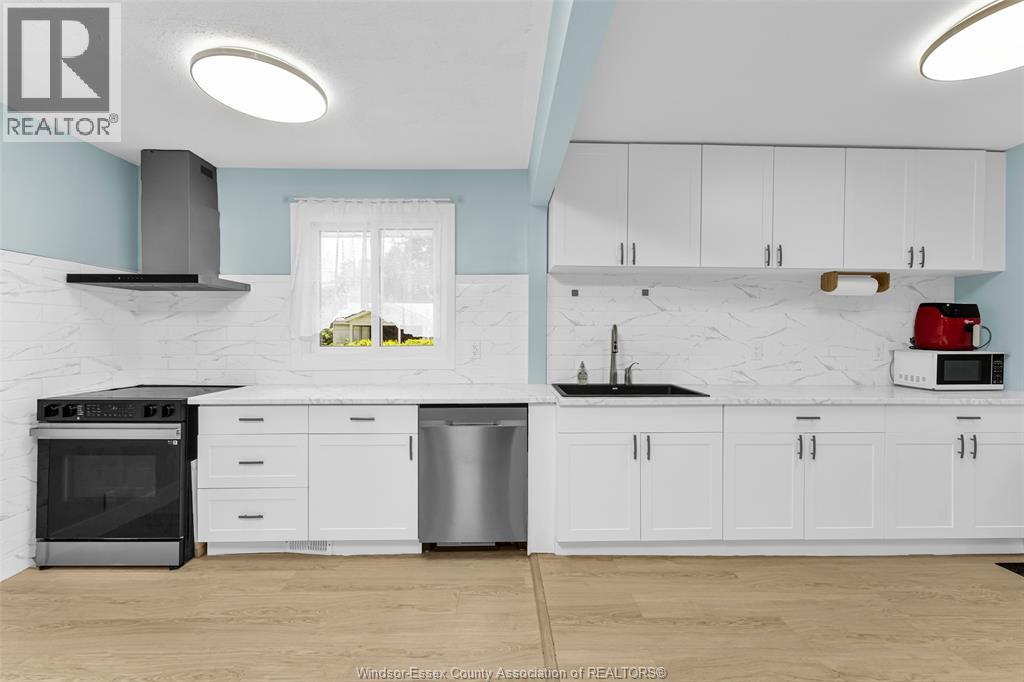 3660 ROXBOROUGH - 17