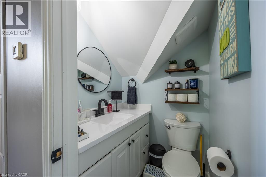 15 JAYLIN Crescent - 22