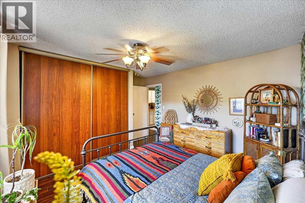 #409 617 56 Avenue SW - 20