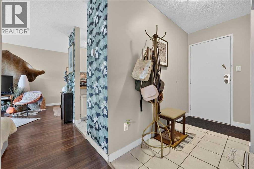 #409 617 56 Avenue SW - 8