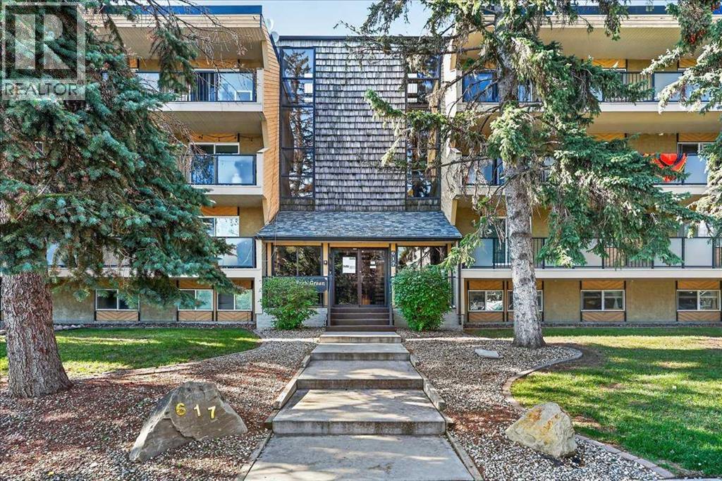 #409 617 56 Avenue SW - 33
