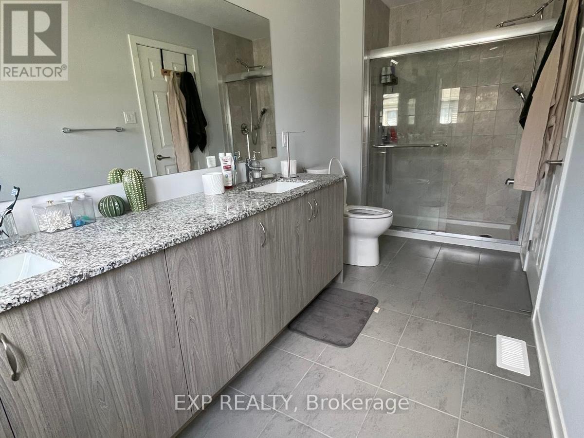 3 Bed, 3 Bath House for Rent in Ottawa – 1045 CURRAGLASS WALK, Ottawa – MLS# X13611060 - Image 14